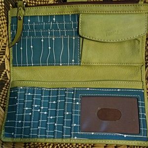 Fossil wallet